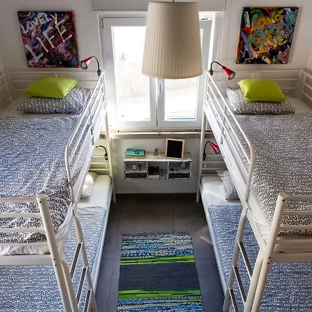 Pura Vida Beach Hostel Praia da Lourinhã